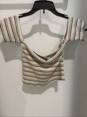 Abercrombie & Fitch Striped Off-Shoulder Crop Top in Beige and Olive Green